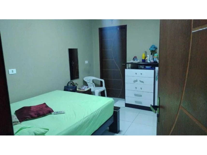 Casa à venda em leilão - foto 2