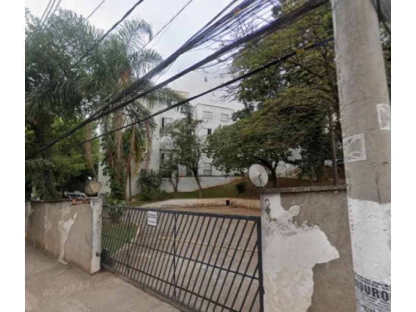 Apartamento à venda em leilão