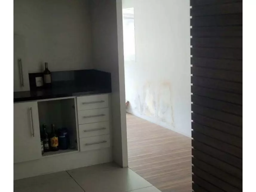 Escritório à venda em leilão - foto 3