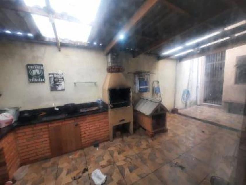Apartamento à venda em leilão - foto 3