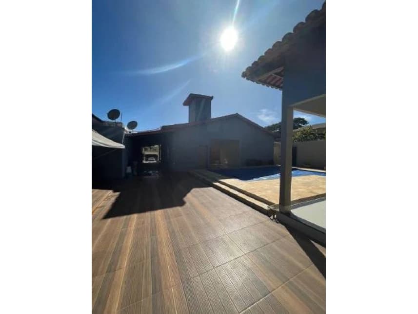 Casa à venda em leilão - foto 2