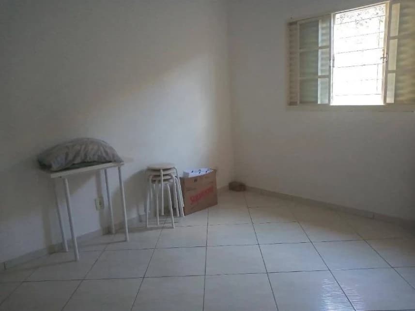 Casa à venda em leilão - foto 2