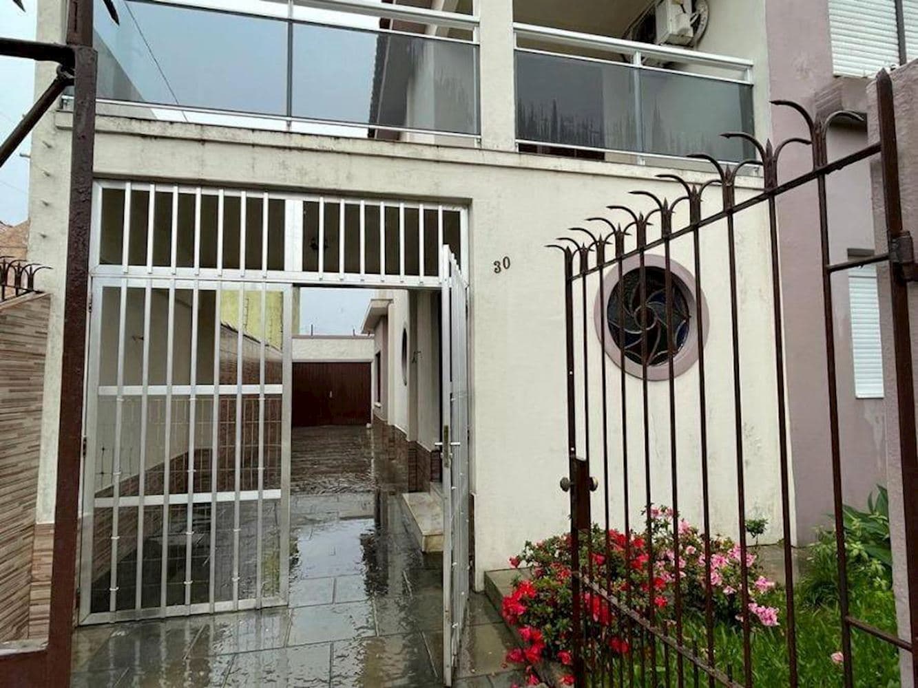 Casa, Padrão, 0 vaga(s) de garagem - foto 2