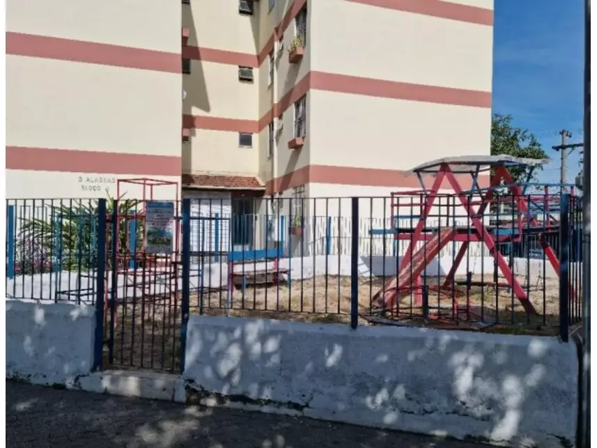 Apartamento à venda em leilão - foto 3