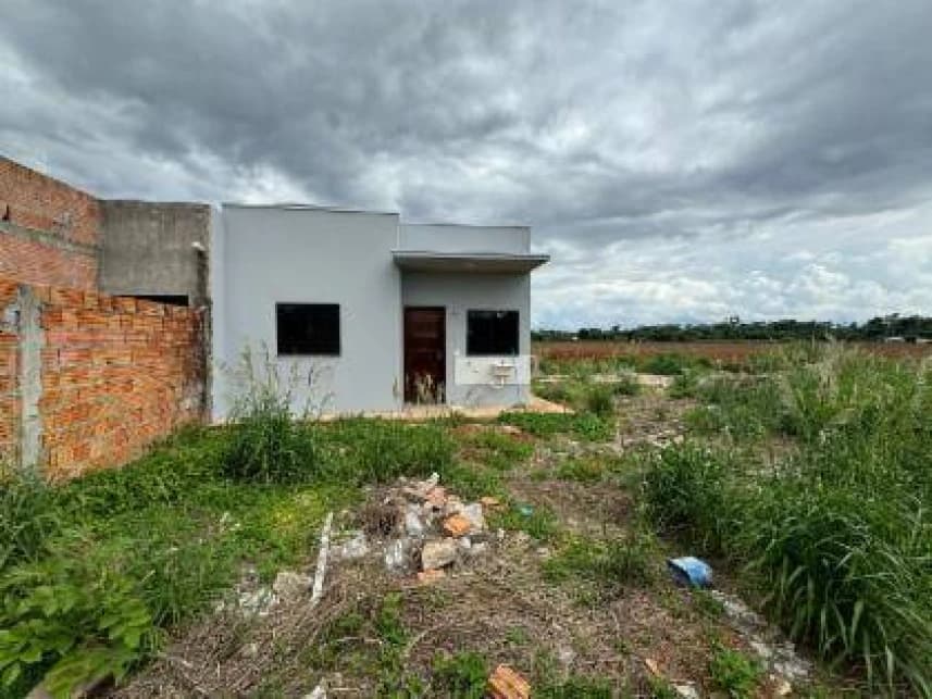 Casa à venda em leilão - foto 2