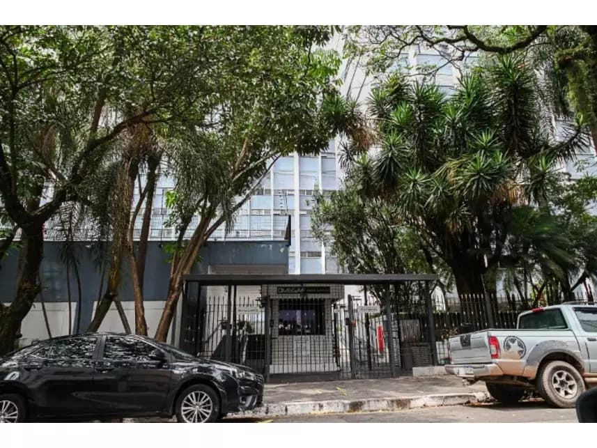 Apartamento à venda em leilão - foto 4