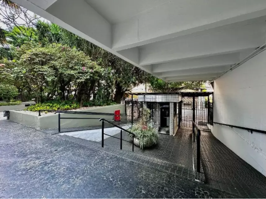 Apartamento à venda em leilão - foto 5