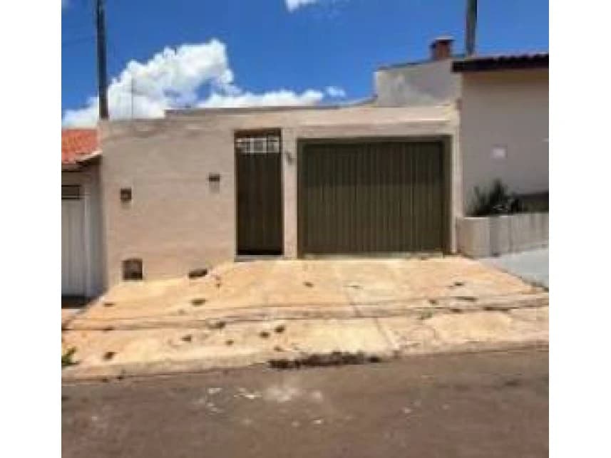 Casa à venda em leilão - foto 2