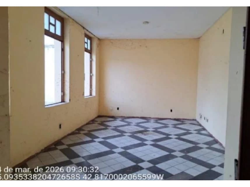 Casa à venda em leilão - foto 2
