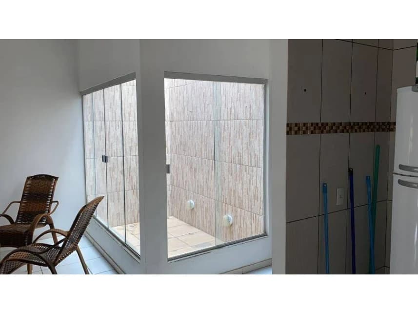 Casa à venda em leilão - foto 2