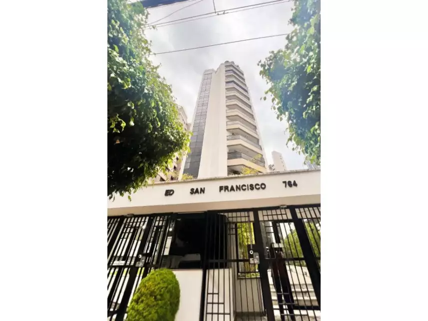 Apartamento à venda em leilão - foto 4