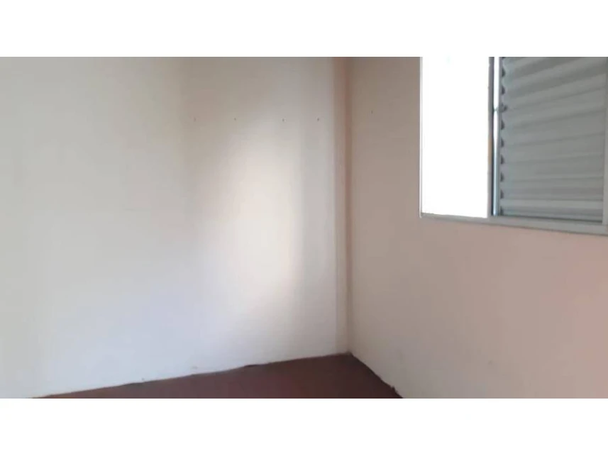 Casa à venda em leilão - foto 2