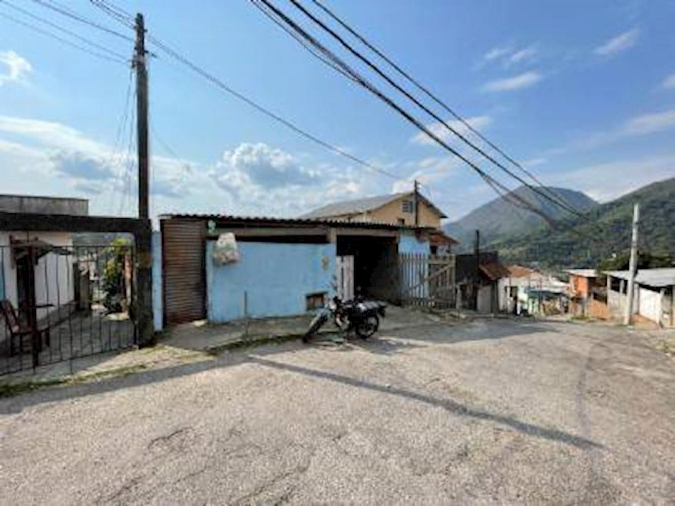 Casa, Padrão, 1 vaga(s) de garagem