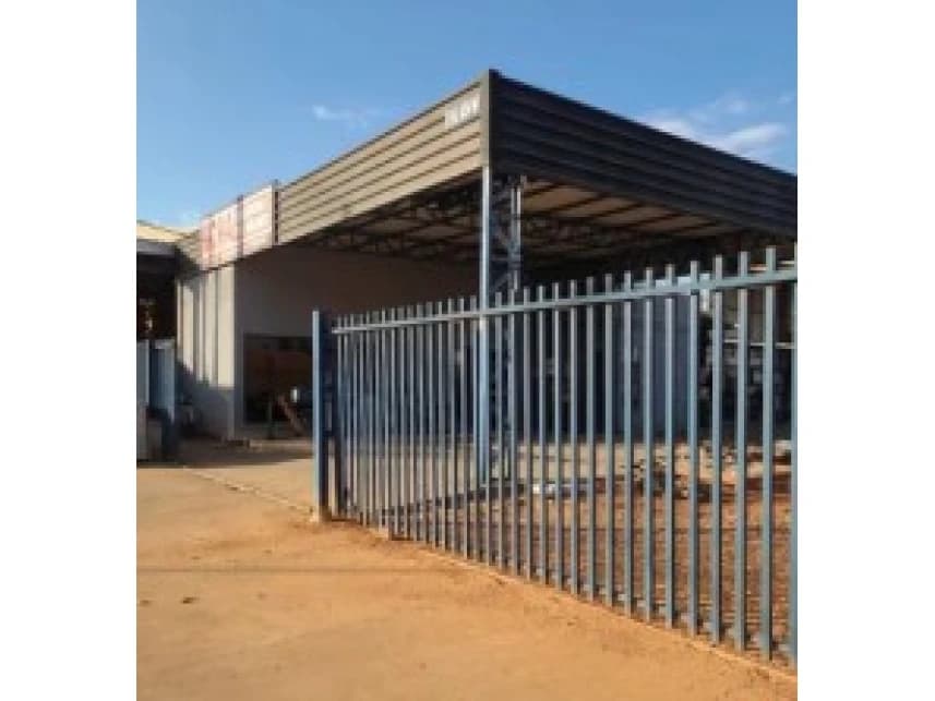 Imóvel Comercial à venda em leilão - foto 2
