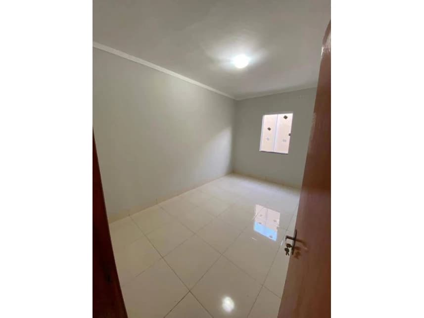 Casa à venda em leilão - foto 2