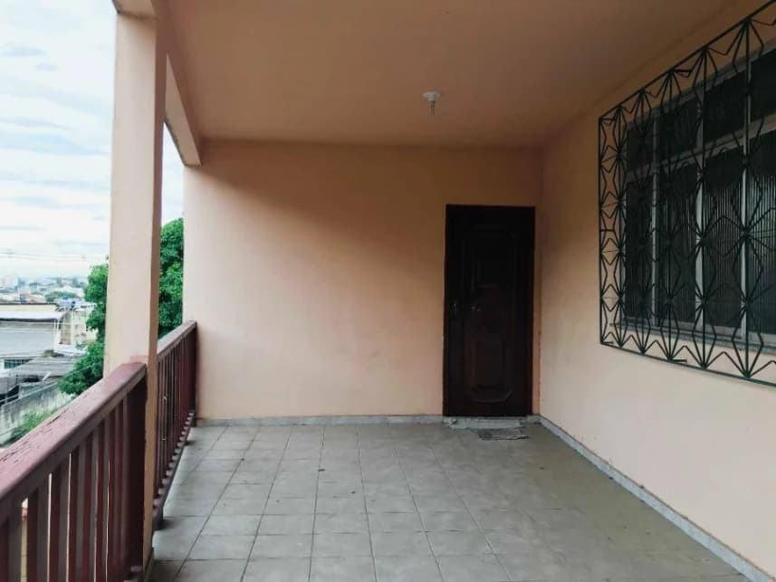 Casa à venda em leilão - foto 2