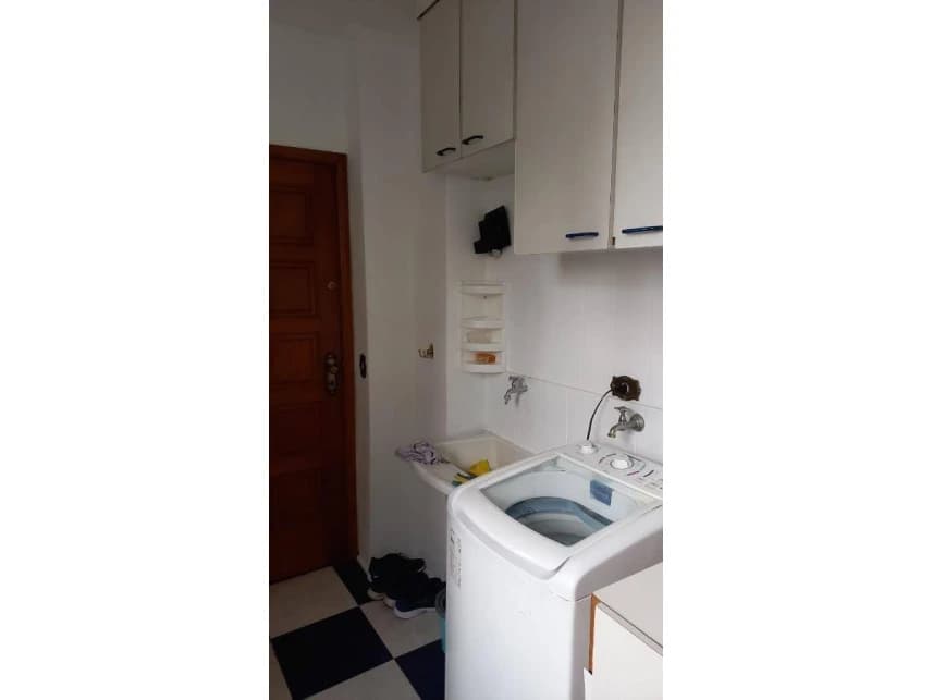 Apartamento à venda em leilão - foto 3