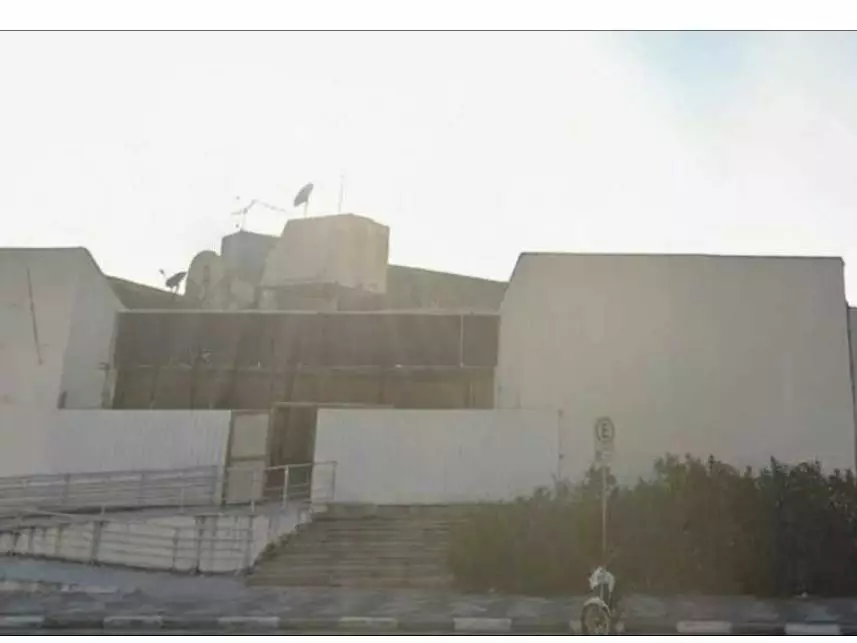 Prédio Comercial à venda em leilão - foto 4
