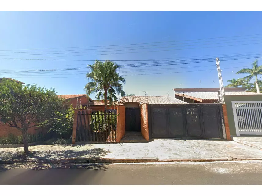 Casa à venda em leilão