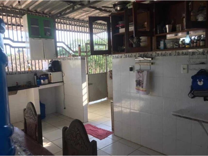 Loja à venda em leilão