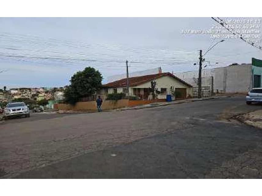 Casa à venda em leilão - foto 2