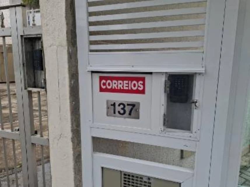 Apartamento à venda em leilão - foto 2