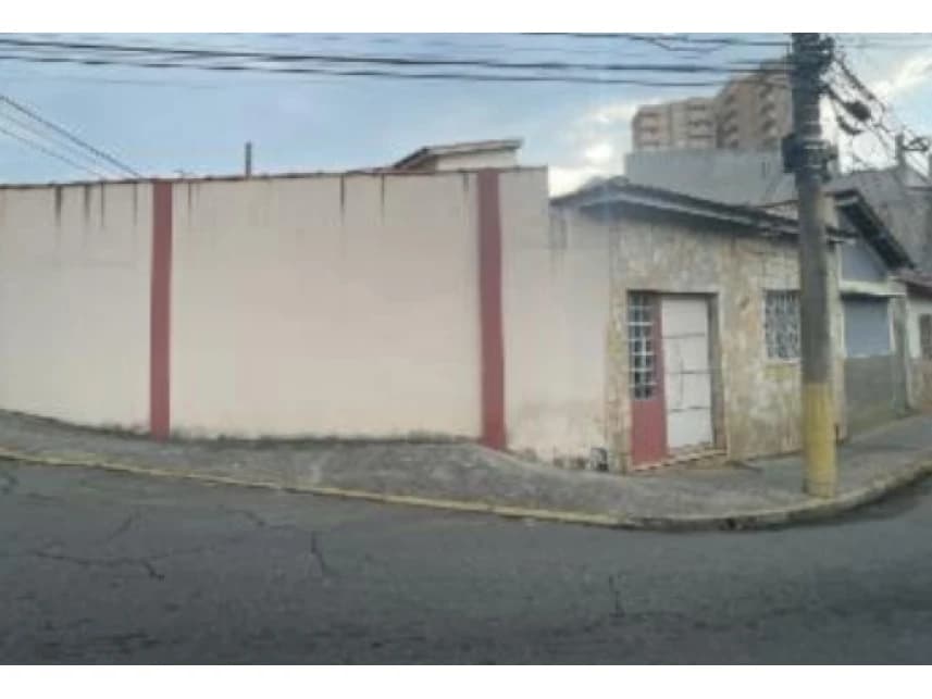 Casa à venda em leilão - foto 2