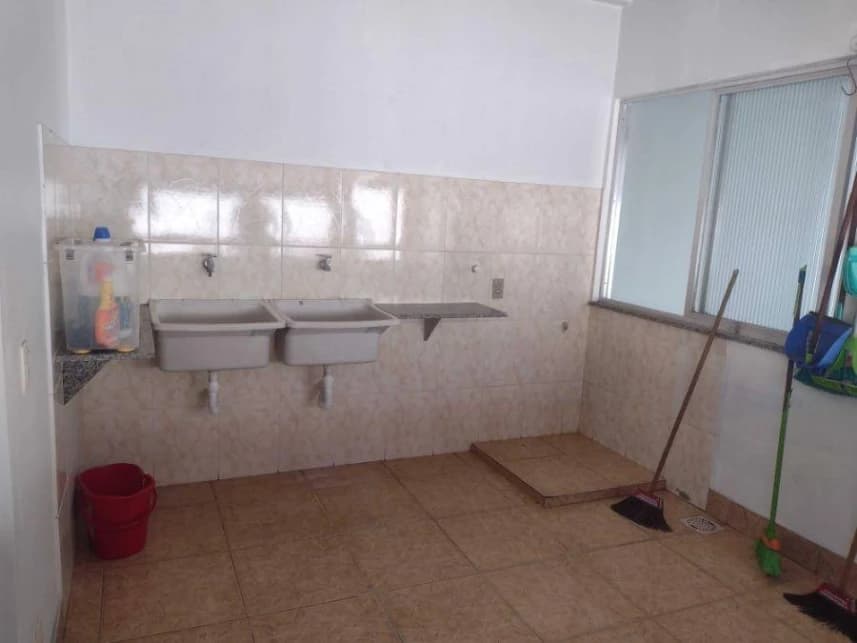 Casa à venda em leilão - foto 2