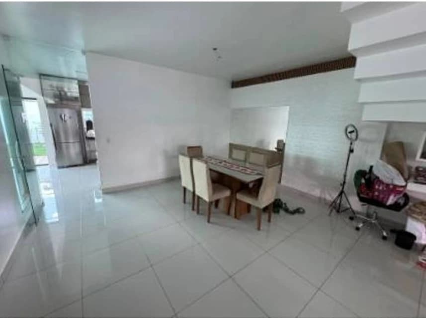 Casa à venda em leilão - foto 2