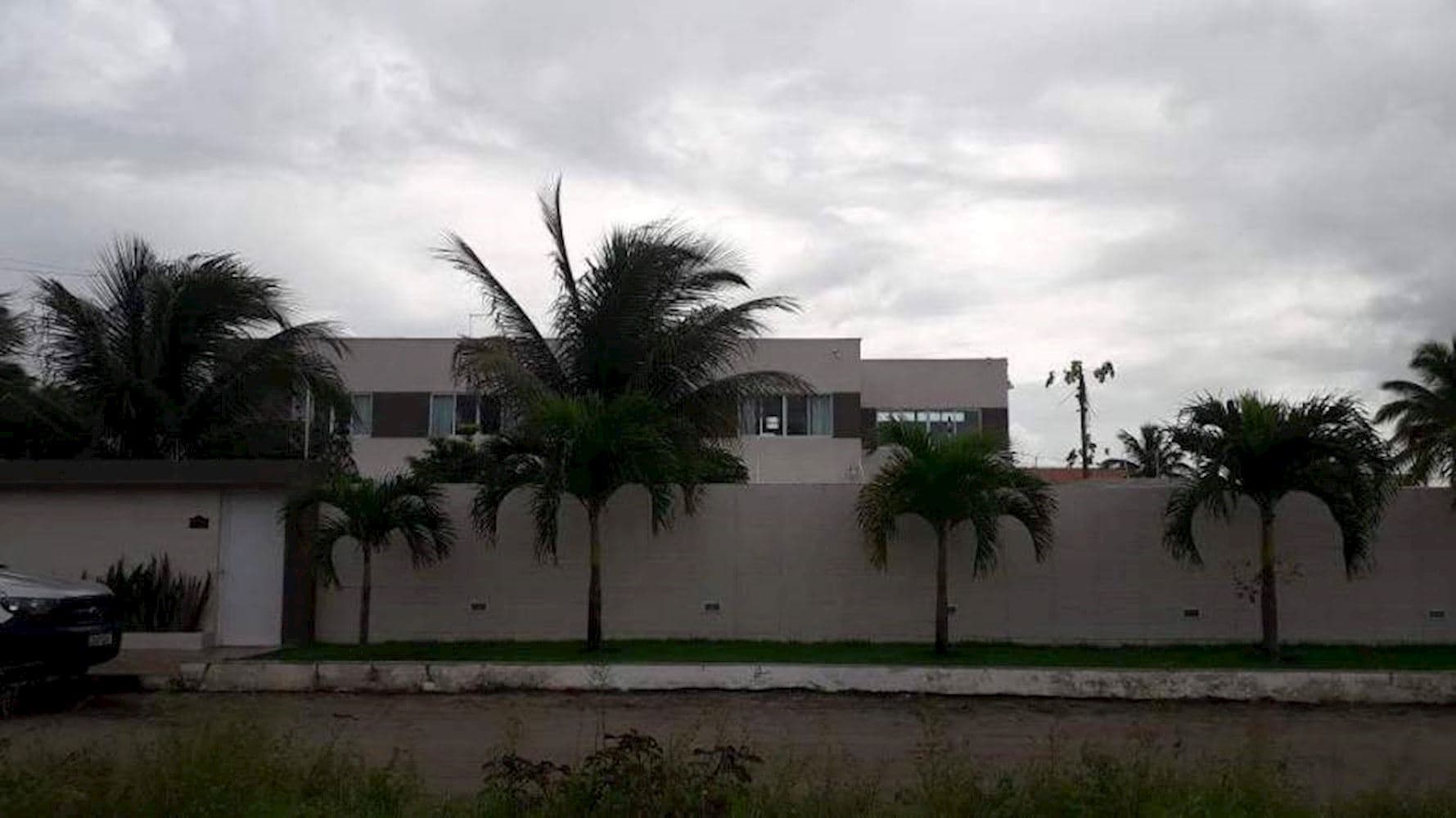 Casa, Padrão, 1 vaga(s) de garagem