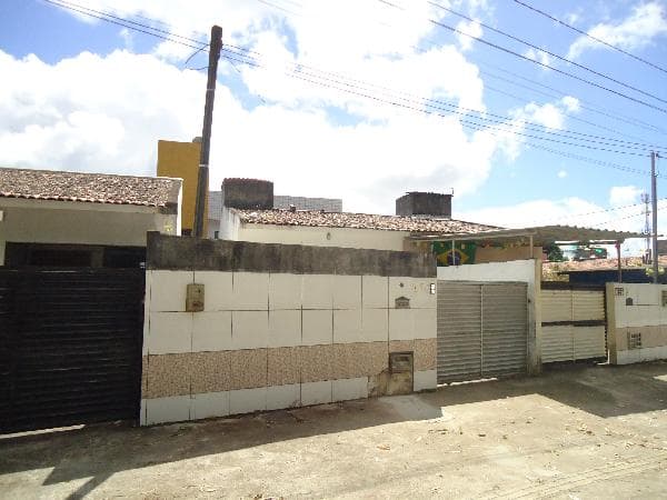 COND RES MULTIFAMILIAR