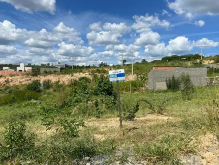 Terreno à venda em leilão