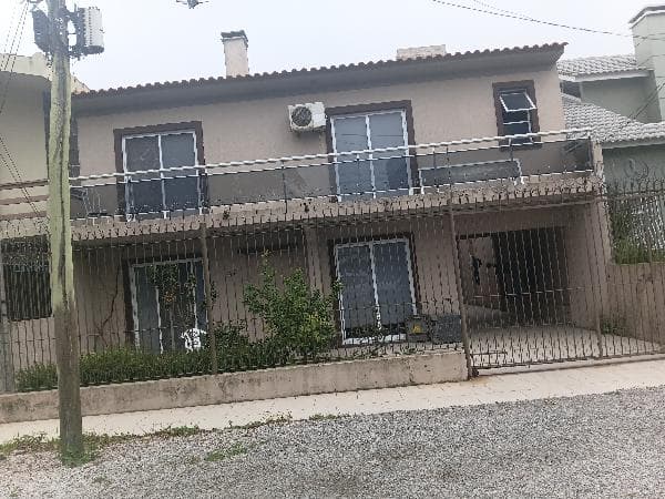 VILA CARUCCIO