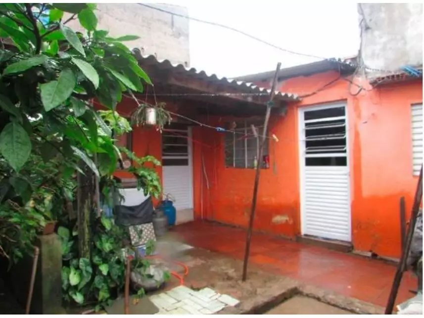 Casa à venda em leilão - foto 2