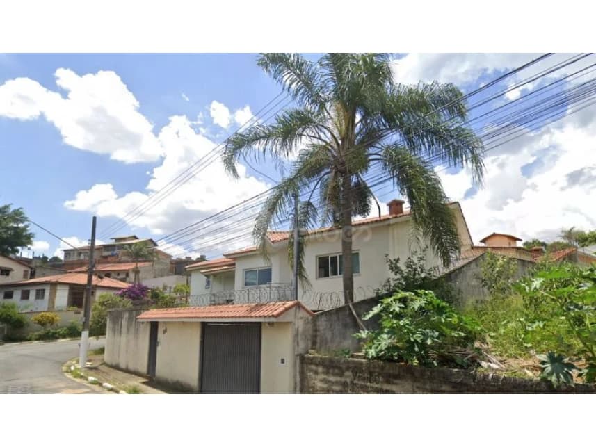 Casa à venda em leilão - foto 2