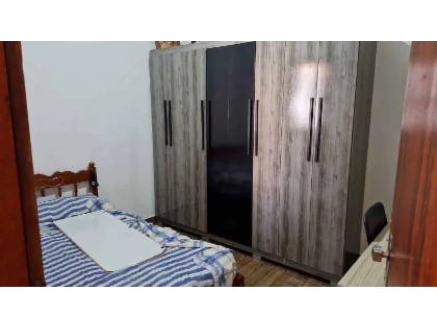 Casa à venda em leilão - foto 2