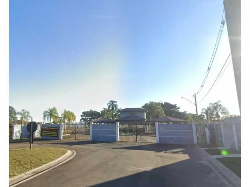 Terreno à venda em leilão