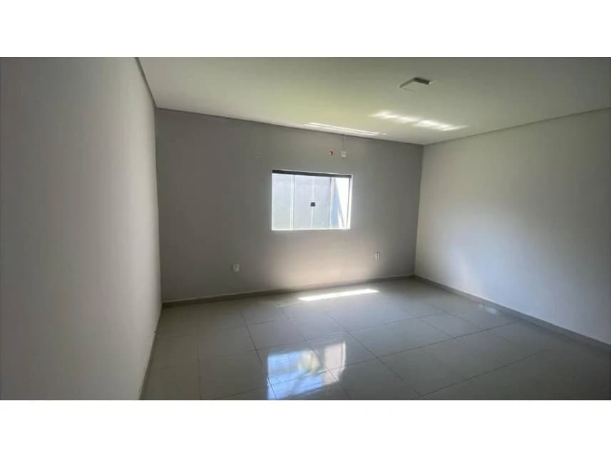 Casa à venda em leilão - foto 2