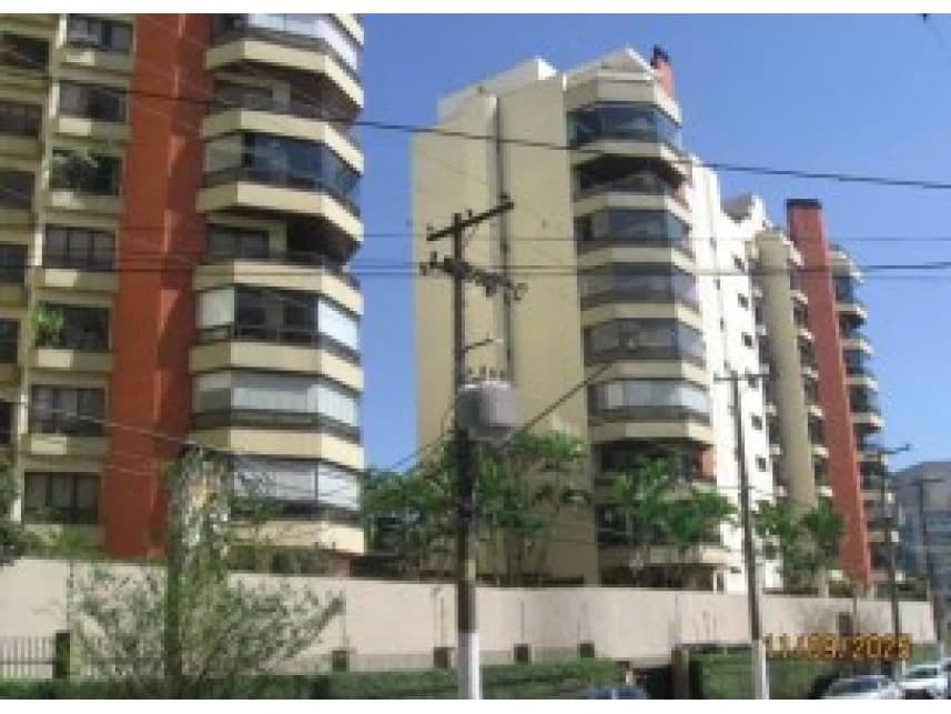 Apartamento Duplex à venda em leilão - foto 4