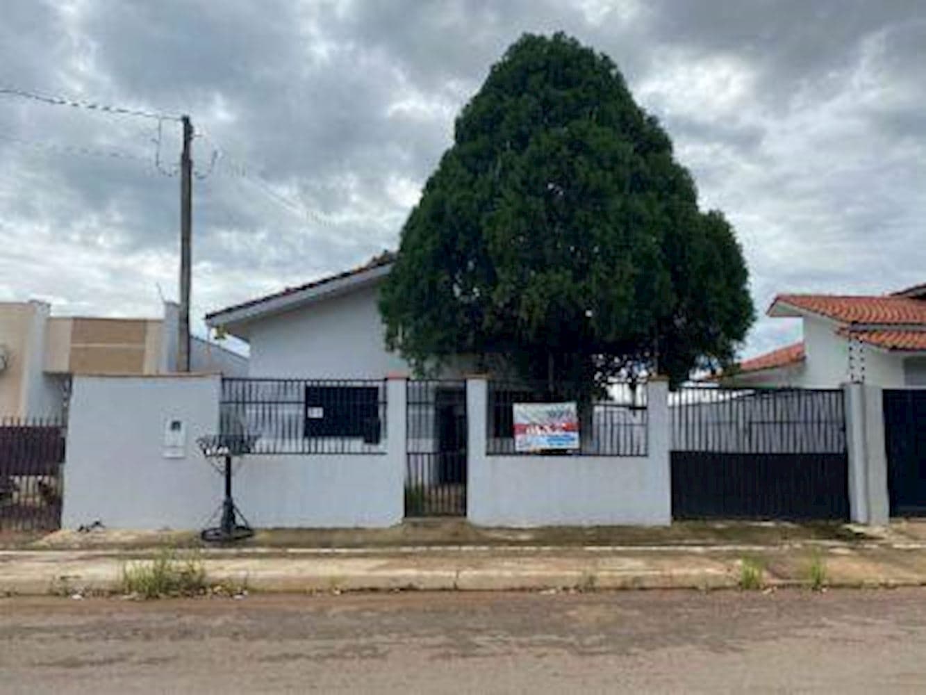 Casa, Padrão, 0 vaga(s) de garagem