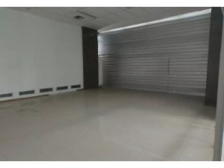 Sala Comercial à venda em leilão - foto 2