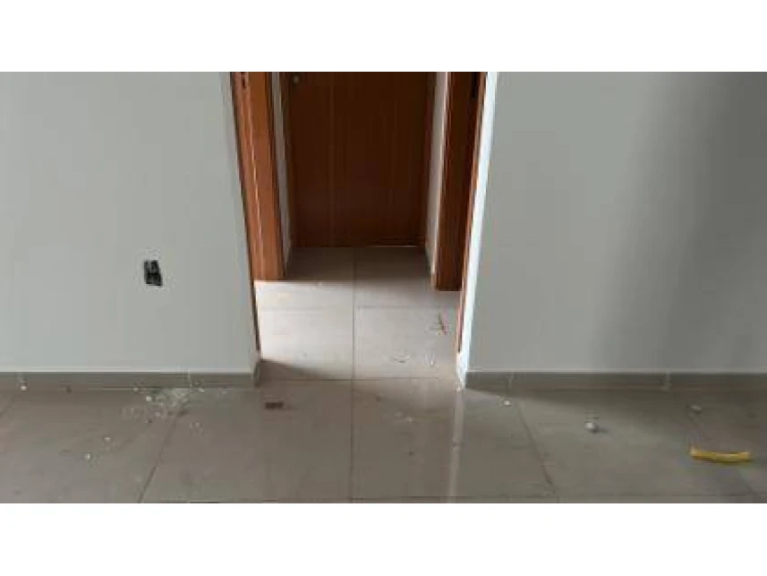 Casa à venda em leilão - foto 2