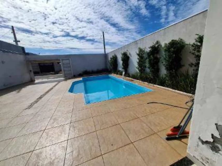 Casa à venda em leilão - foto 3