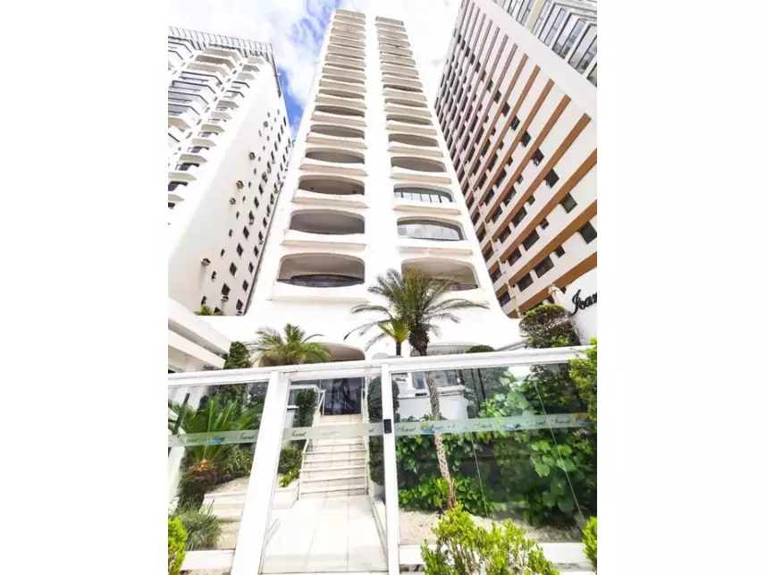 Apartamento à venda em leilão - foto 4