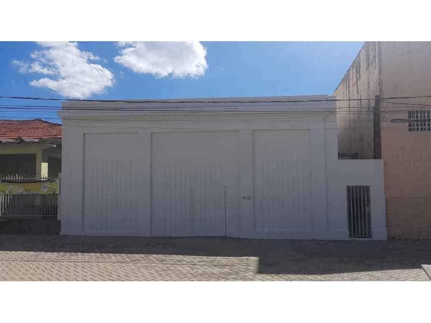 Prédio Comercial à venda em leilão