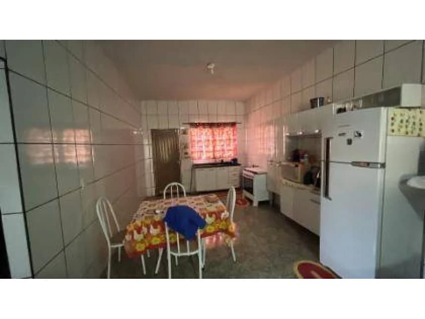 Casa à venda em leilão - foto 3