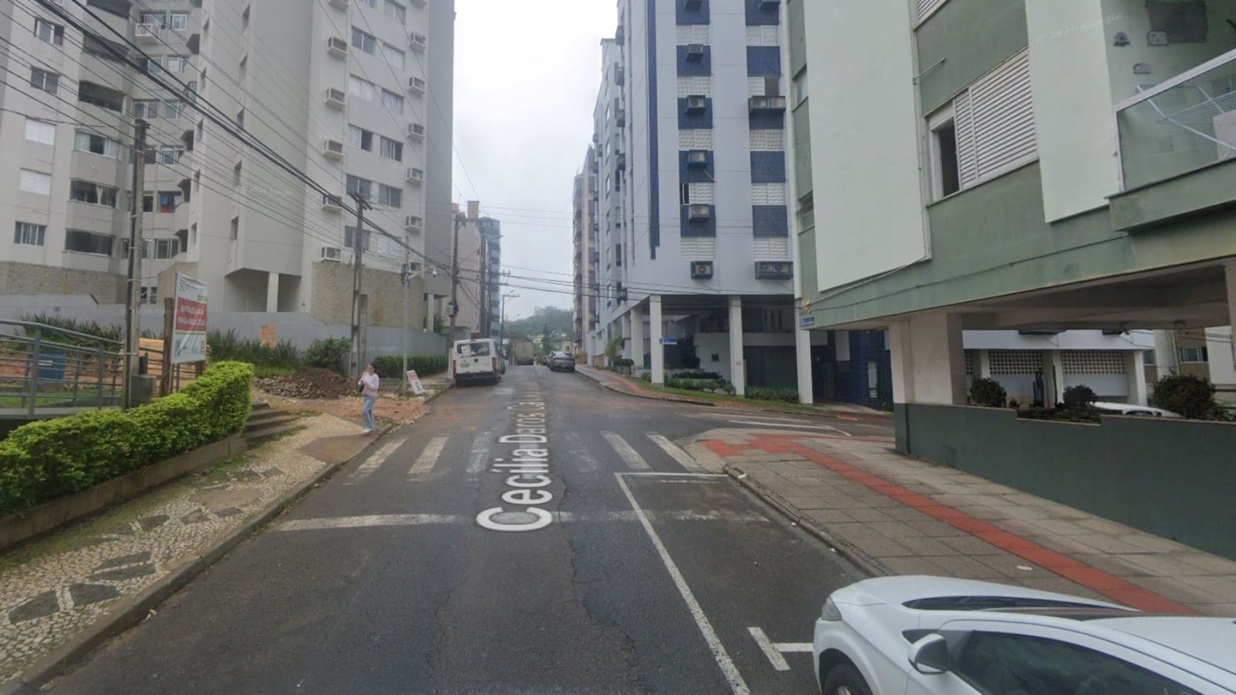 Apartamento no "Edifício Monike" - Comerciário - Criciúma/SC - foto 2