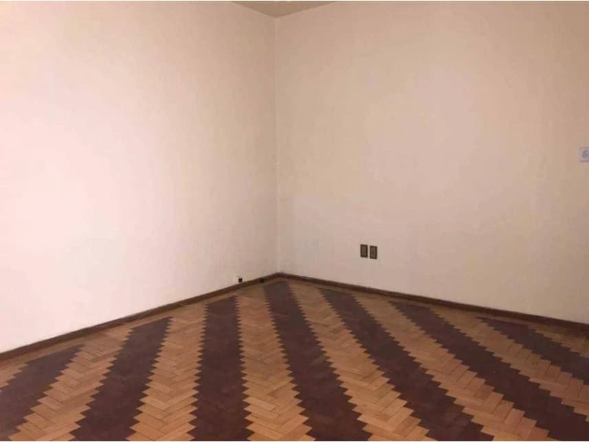 Apartamento à venda em leilão - foto 2