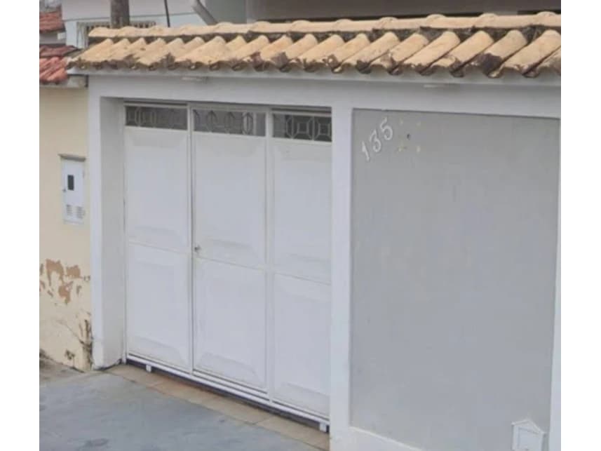 Casa à venda em leilão - foto 2