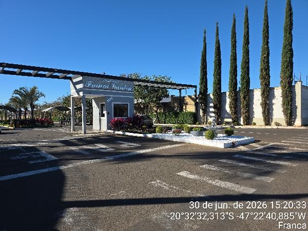 PARQUE FRANCA GARDEN
